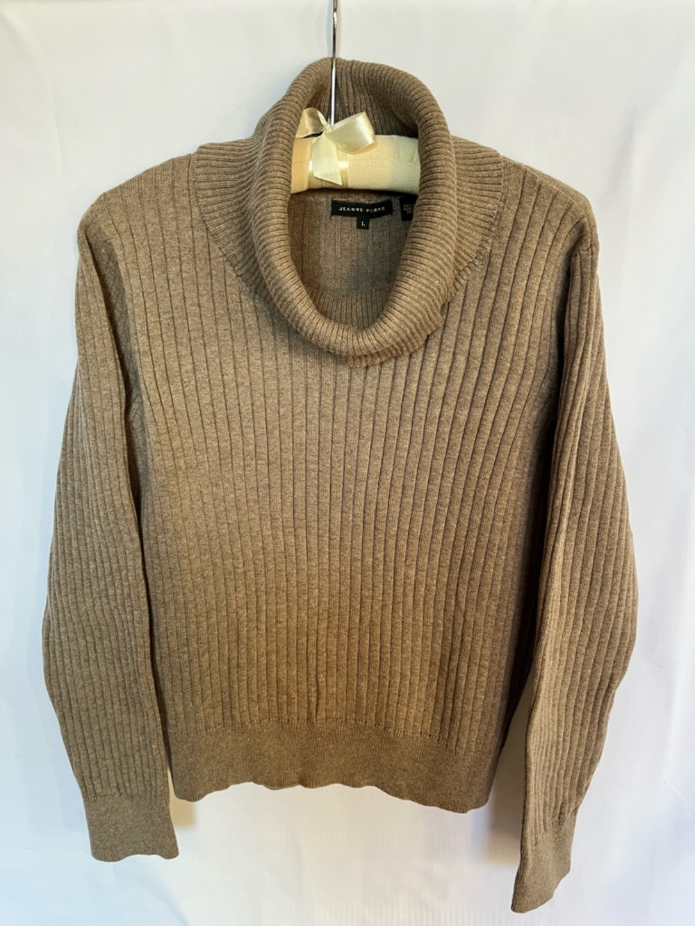 JEANNE PIERRE Ribbed Knit Turtleneck Sweater in Taupe